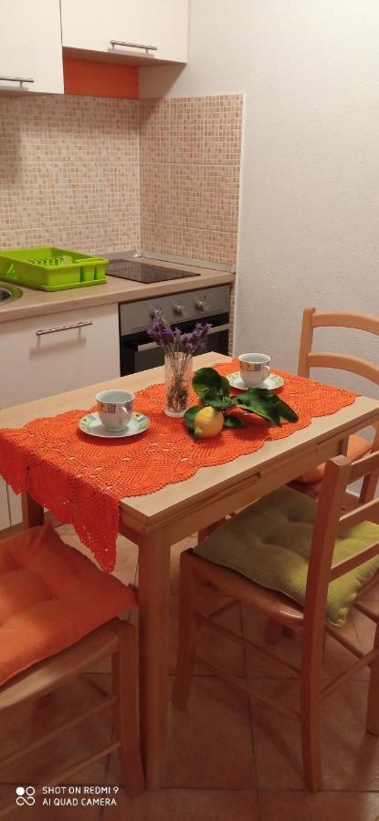 Studios Ana Mari Komiža Zimmer foto